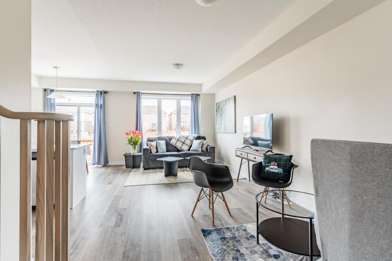 Luxury Townhouse Close To Fairview Casino In Niagara Falls Villa Екстериор снимка