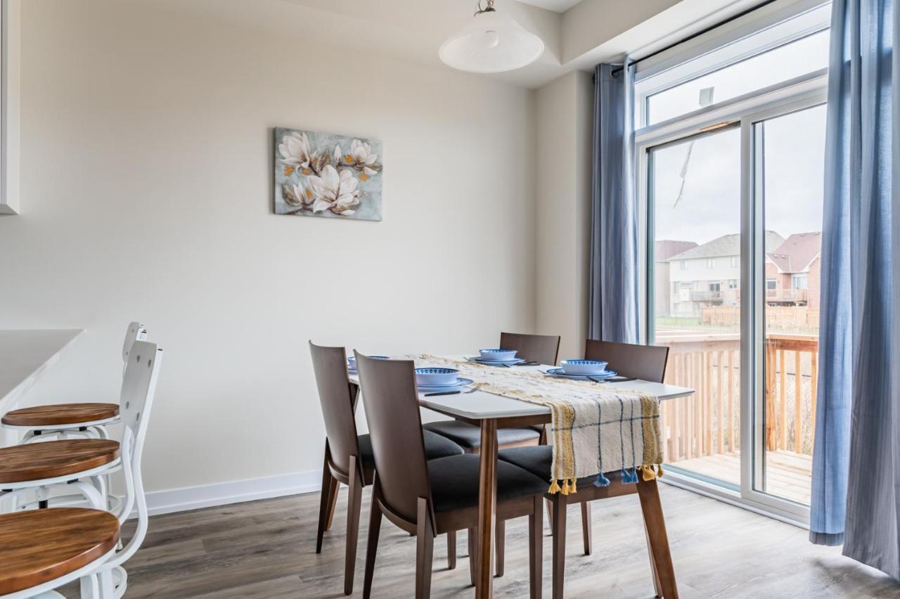 Luxury Townhouse Close To Fairview Casino In Niagara Falls Villa Екстериор снимка