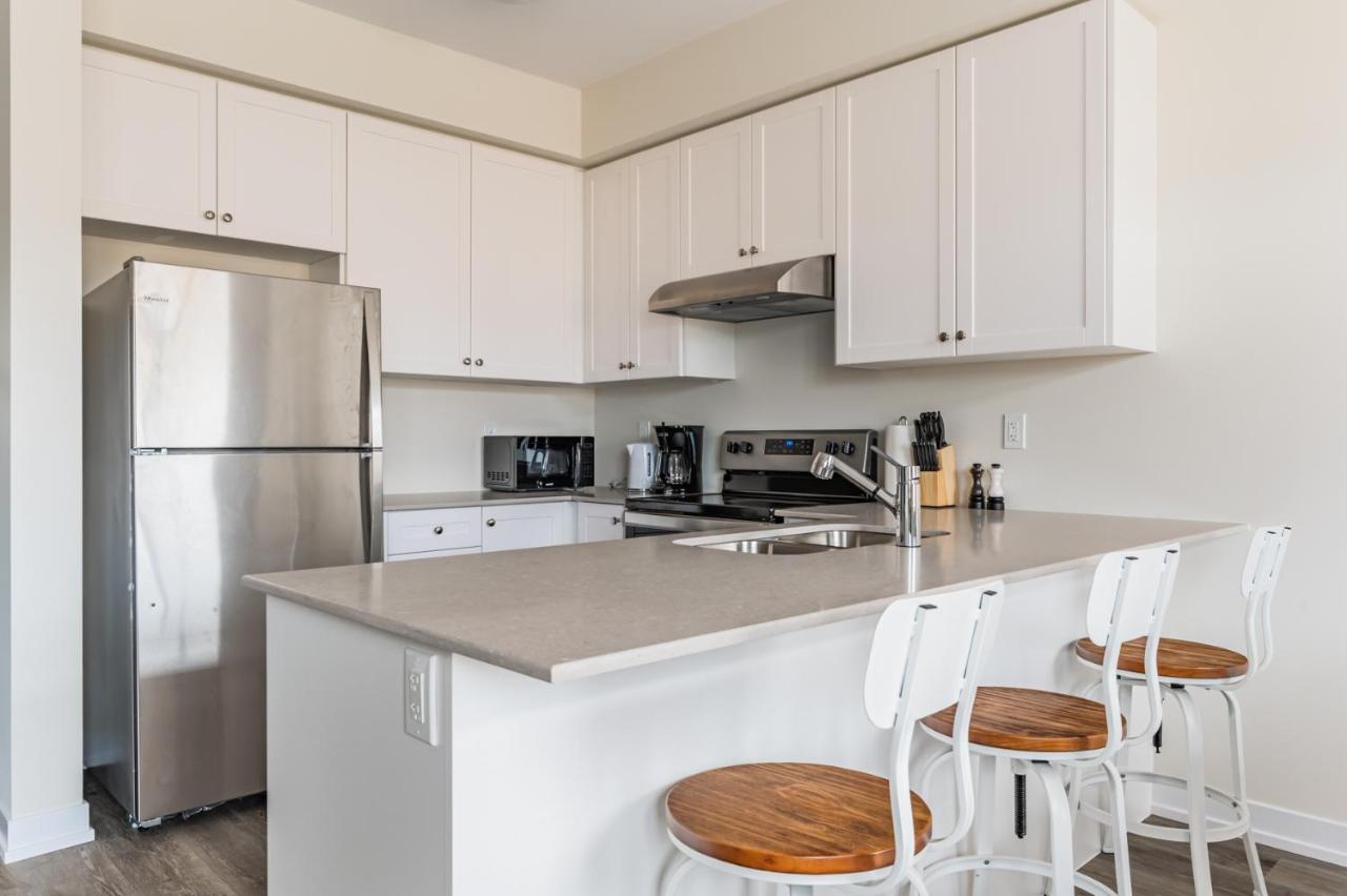 Luxury Townhouse Close To Fairview Casino In Niagara Falls Villa Екстериор снимка