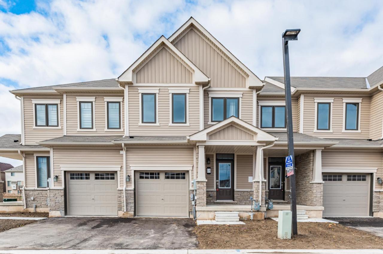 Luxury Townhouse Close To Fairview Casino In Niagara Falls Villa Екстериор снимка