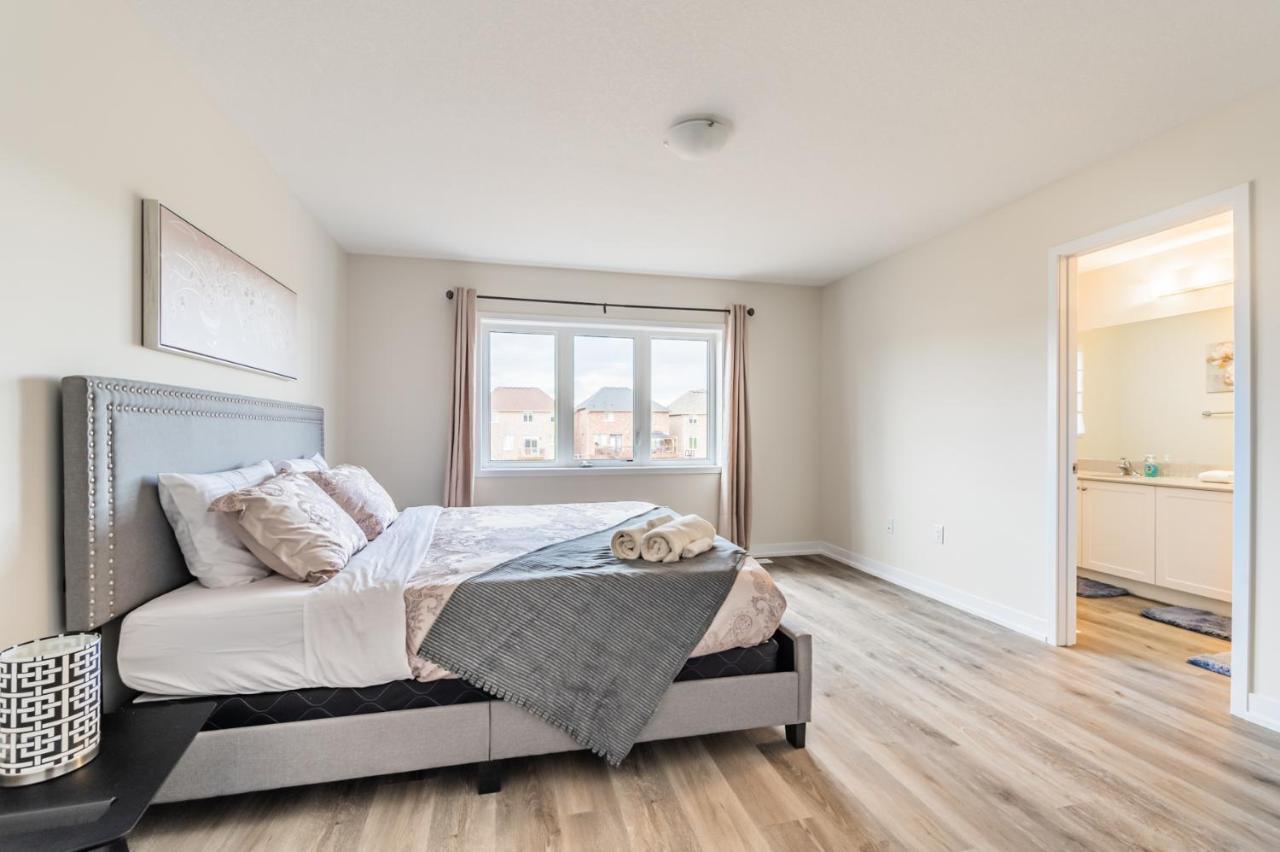 Luxury Townhouse Close To Fairview Casino In Niagara Falls Villa Екстериор снимка