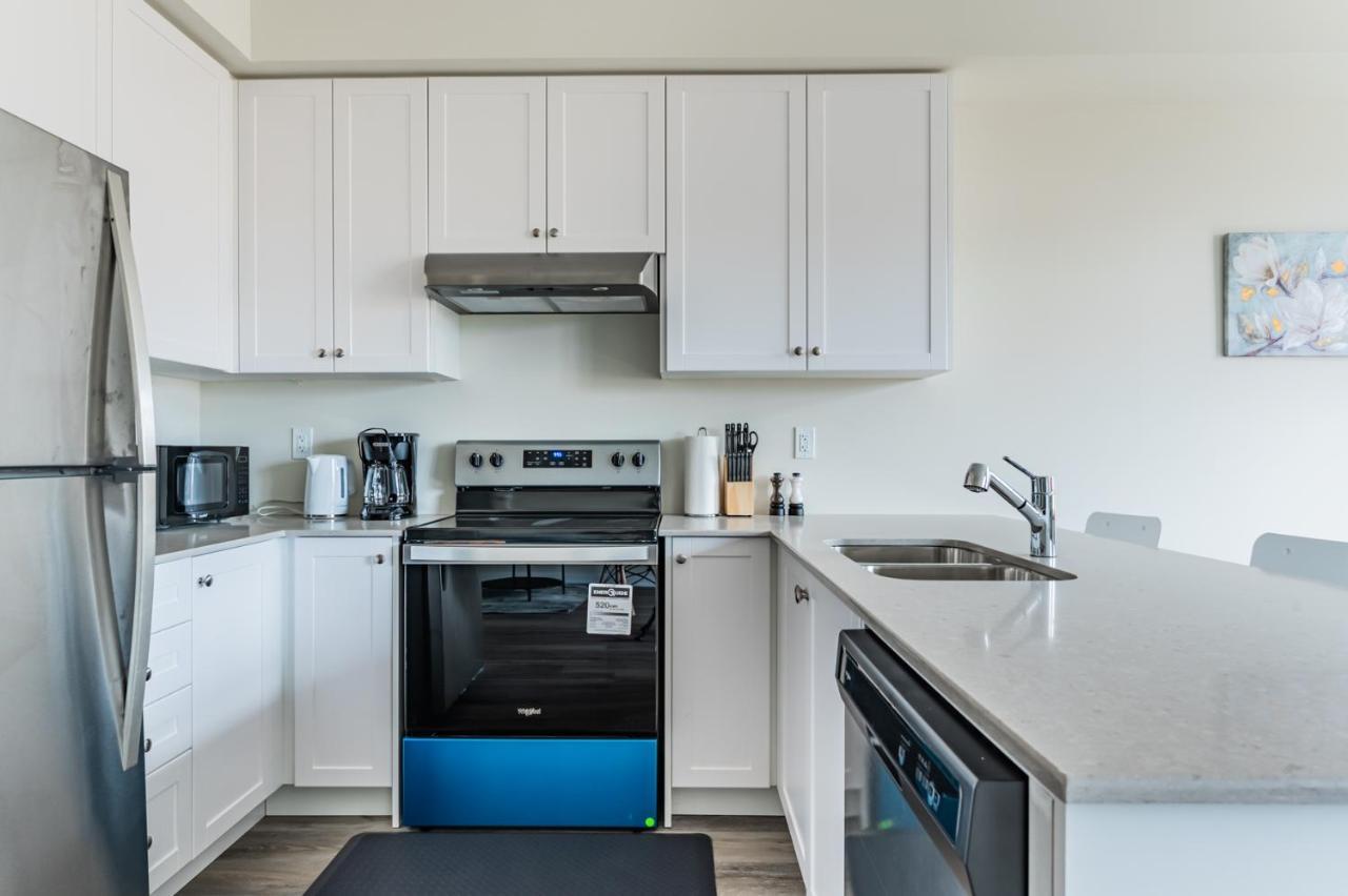 Luxury Townhouse Close To Fairview Casino In Niagara Falls Villa Екстериор снимка