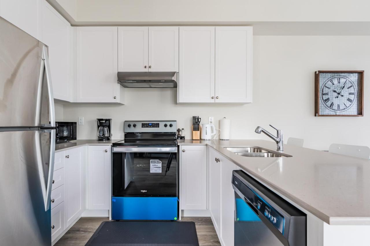 Luxury Townhouse Close To Fairview Casino In Niagara Falls Villa Екстериор снимка