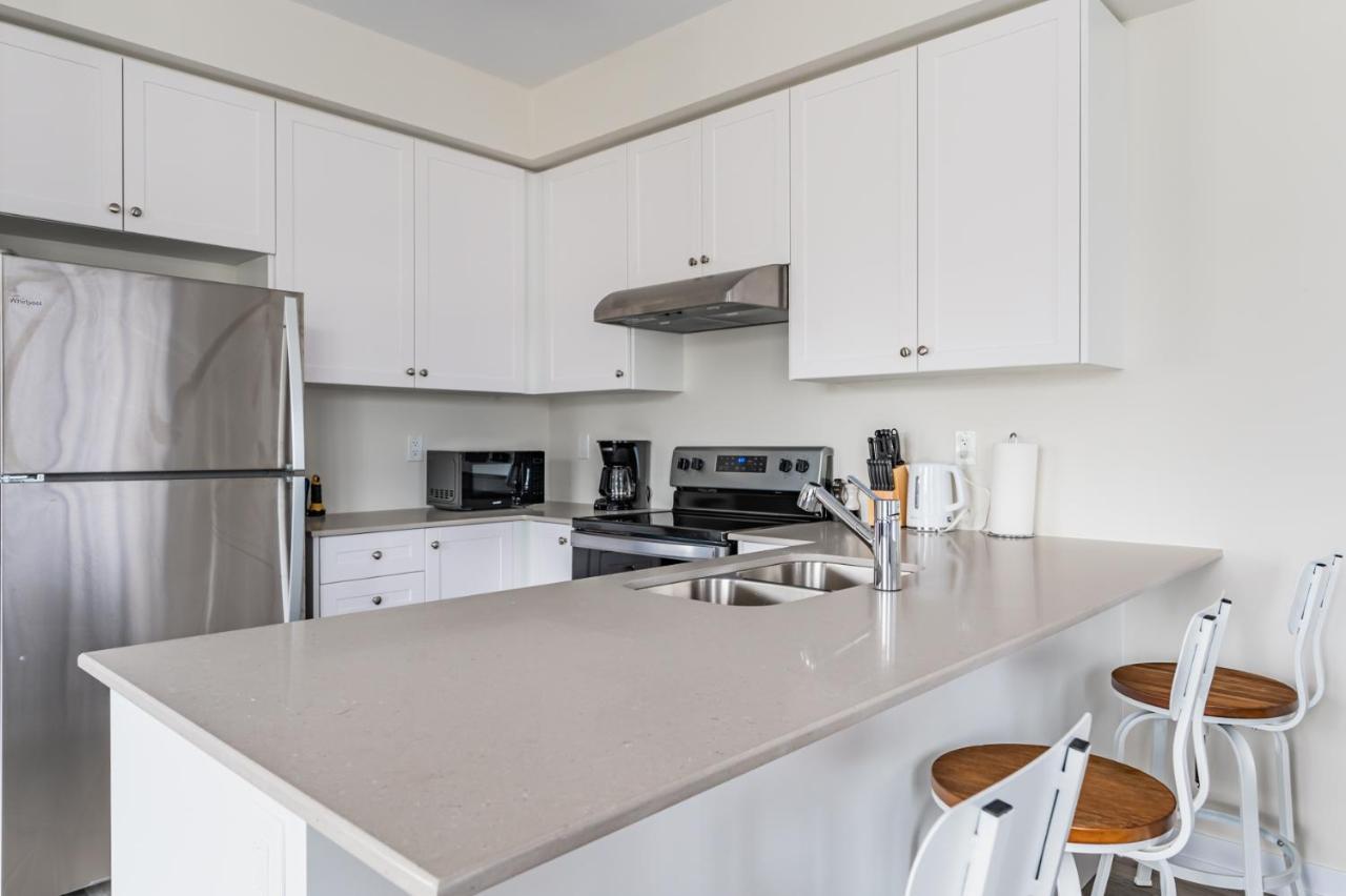 Luxury Townhouse Close To Fairview Casino In Niagara Falls Villa Екстериор снимка